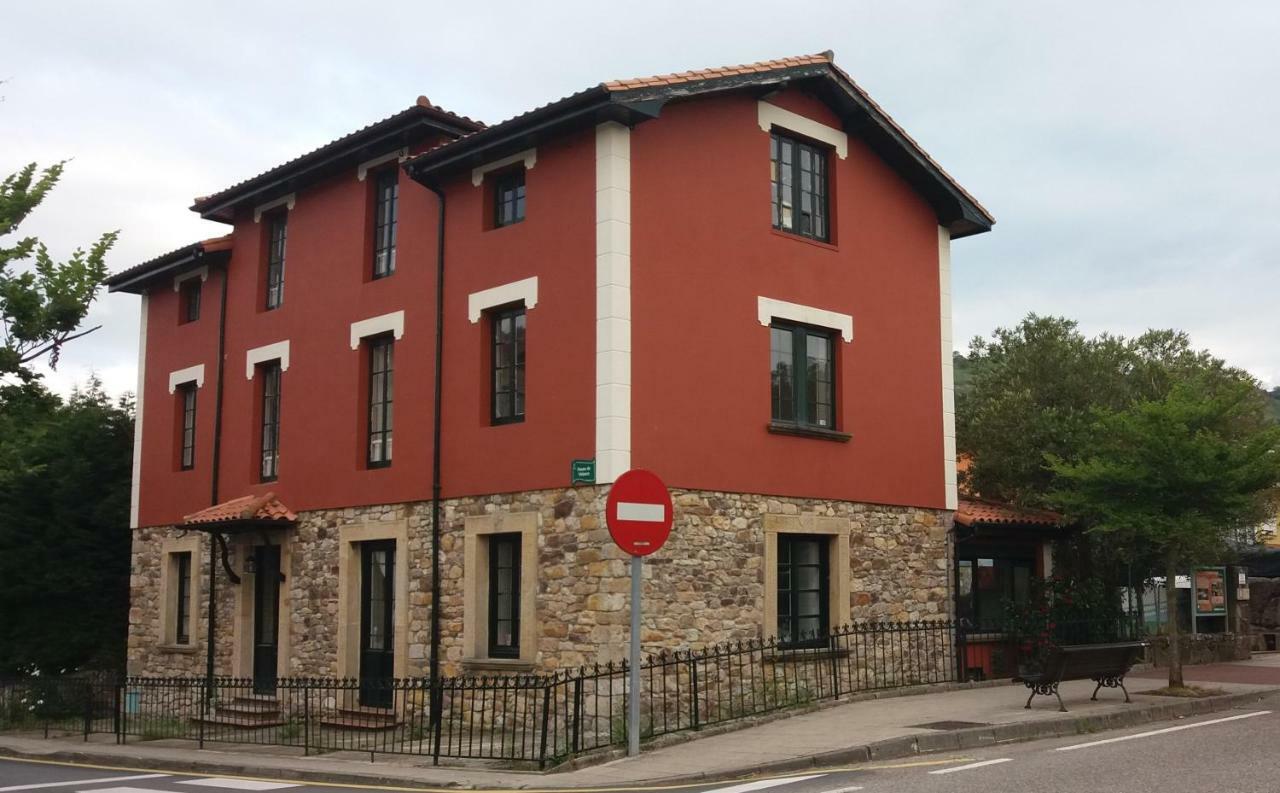 Hostal Lierganes Fluviarium Rooms Exterior photo