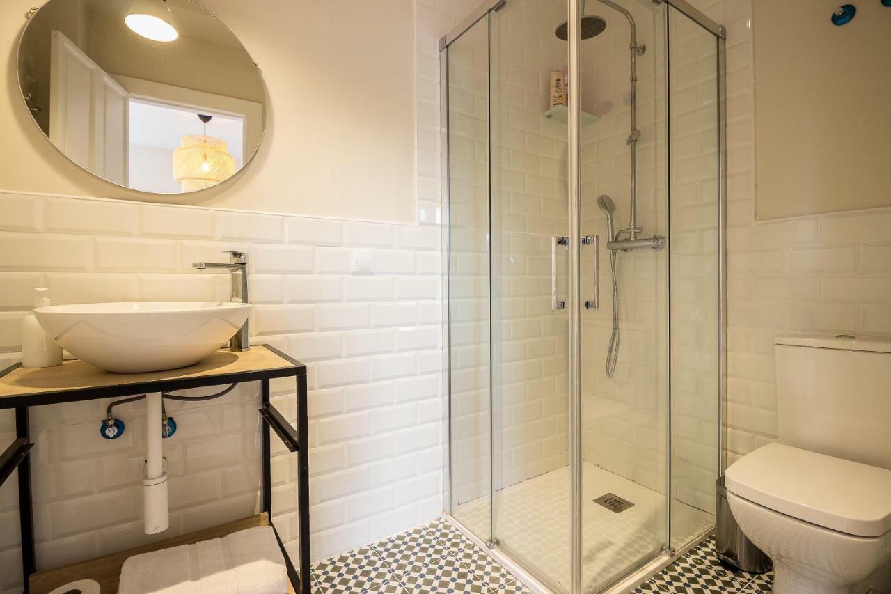 Hostal Lierganes Fluviarium Rooms Exterior photo