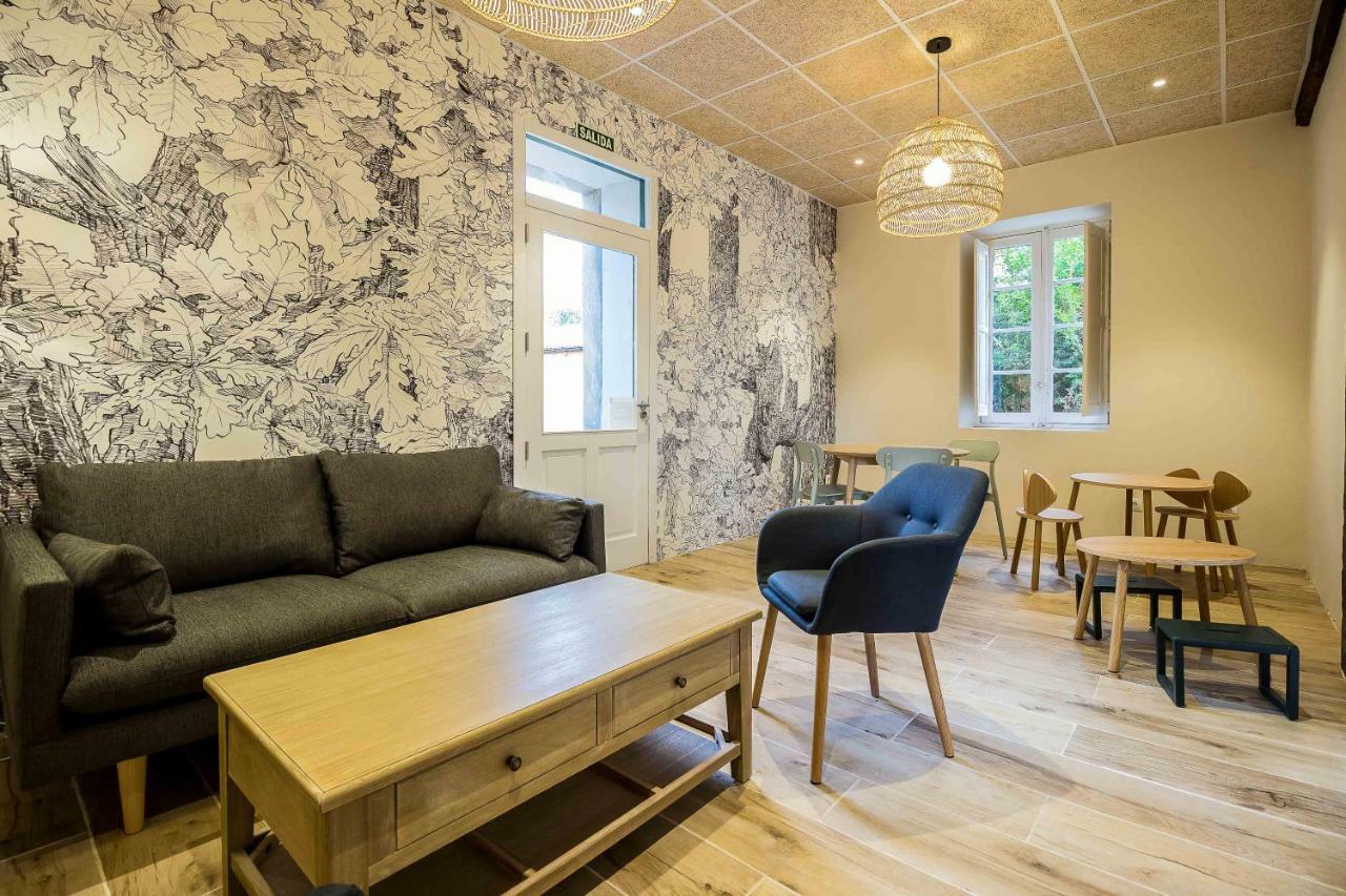 Hostal Lierganes Fluviarium Rooms Exterior photo
